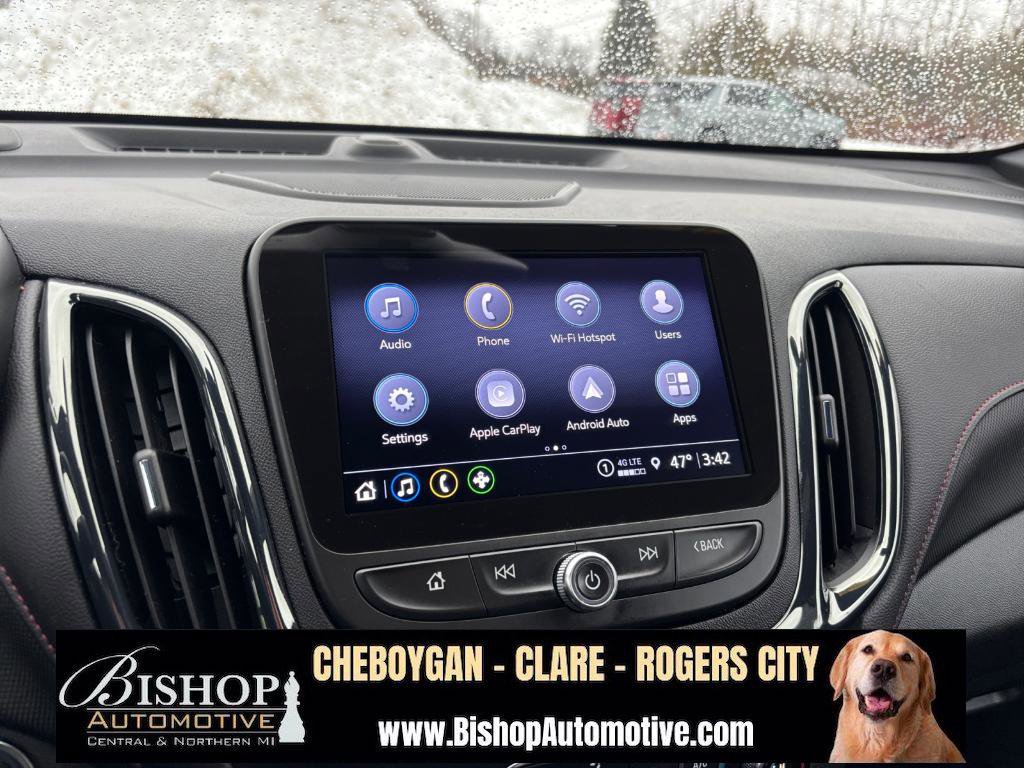 Used 2024 Chevrolet Equinox RS w/ RS Leather Package image 12