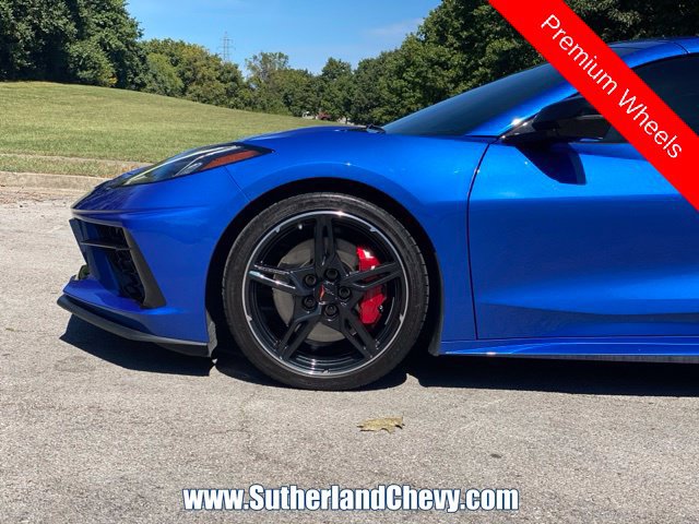 Used 2022 Chevrolet Corvette Stingray Premium Conv w/ Z51 Performance Package RWD image 18