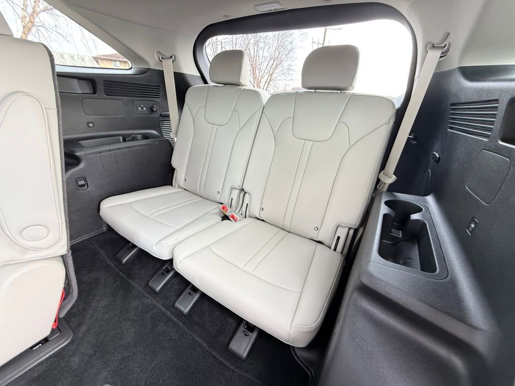 Certified 2025 Kia Sorento EX image 26