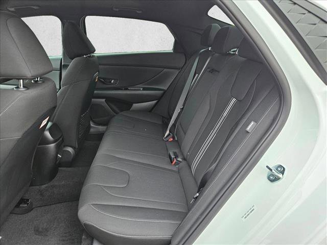 New 2026 Hyundai Elantra SEL Sport FWD image 12