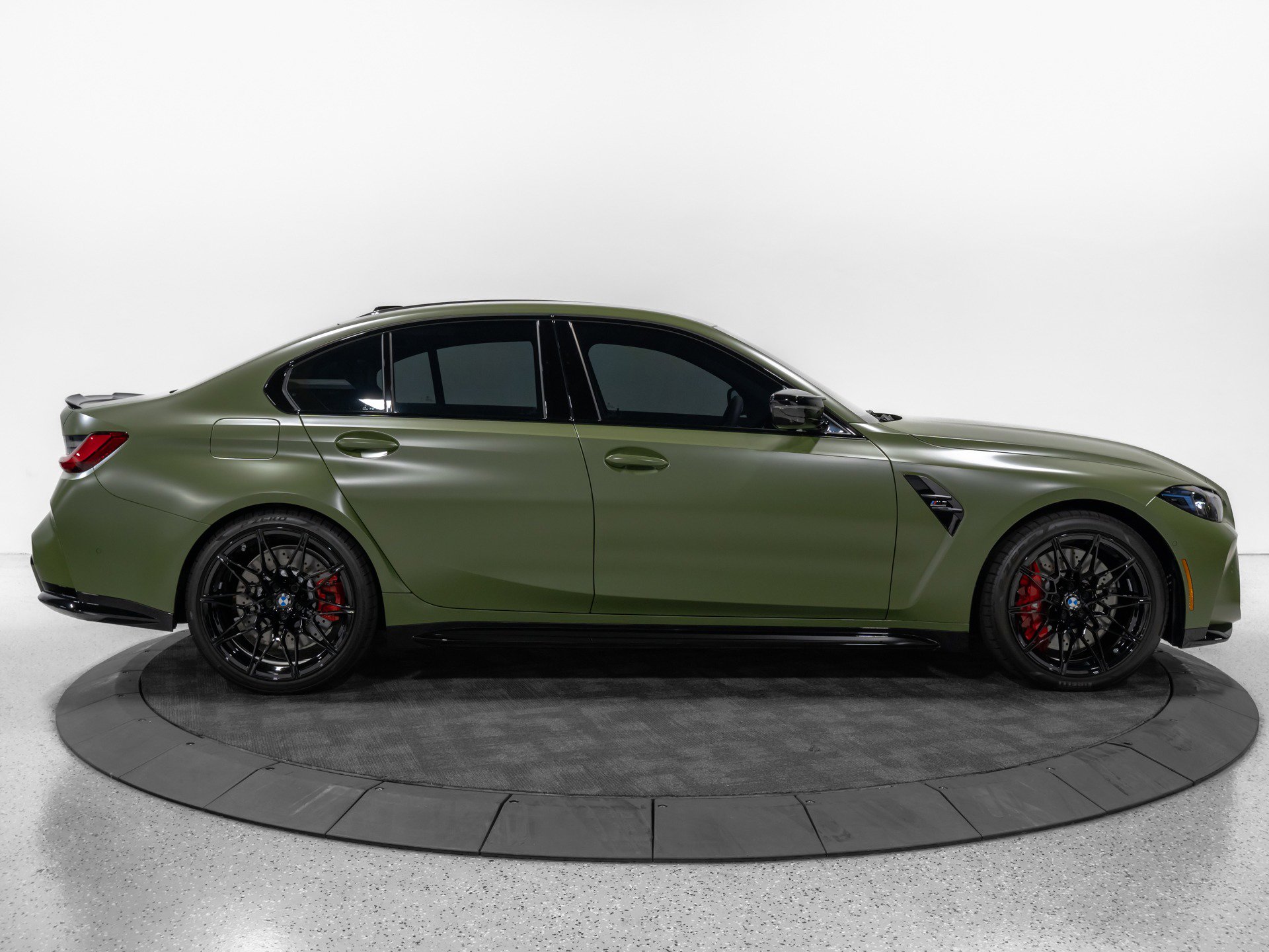 Used 2025 BMW M3 Competition AWD/4WD image 11