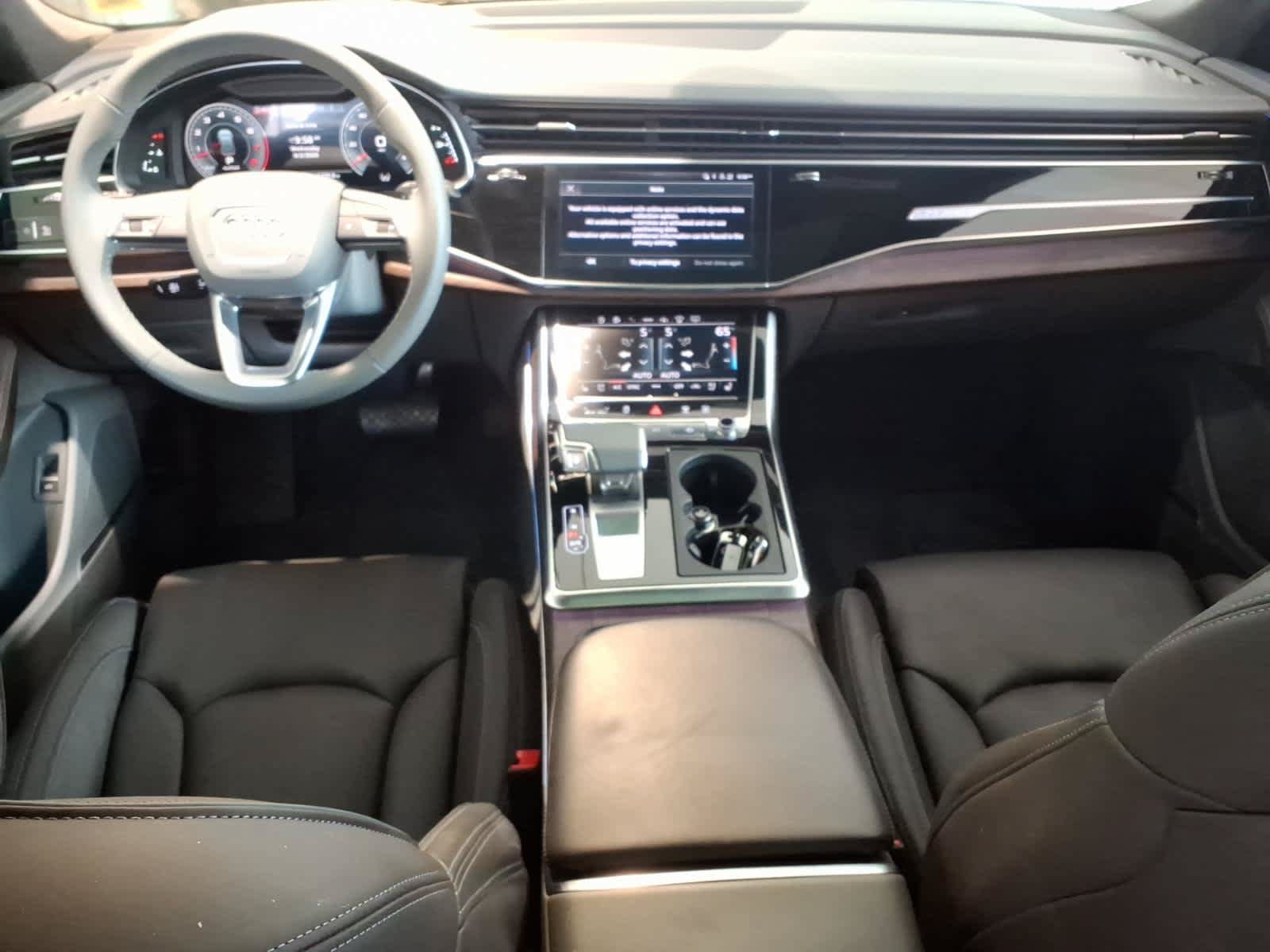Used 2024 Audi Q8 Prestige w/ Prestige Package AWD/4WD image 13