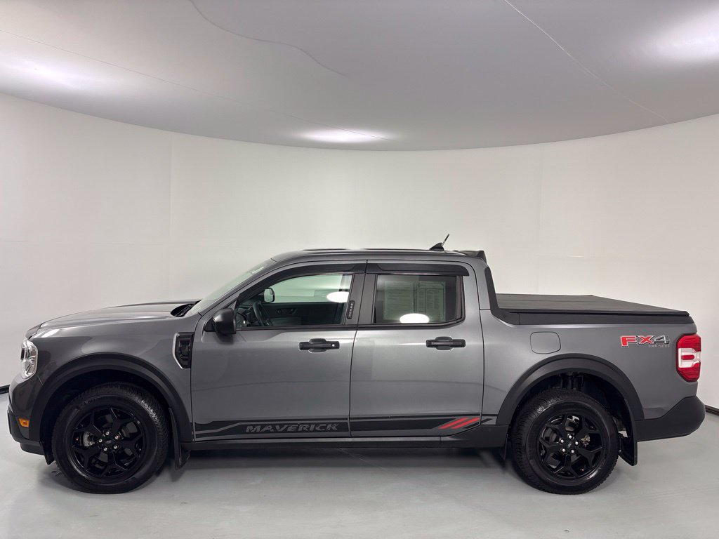 Used 2022 Ford Maverick XLT w/ Equipment Group 300A Standard AWD/4WD image 4