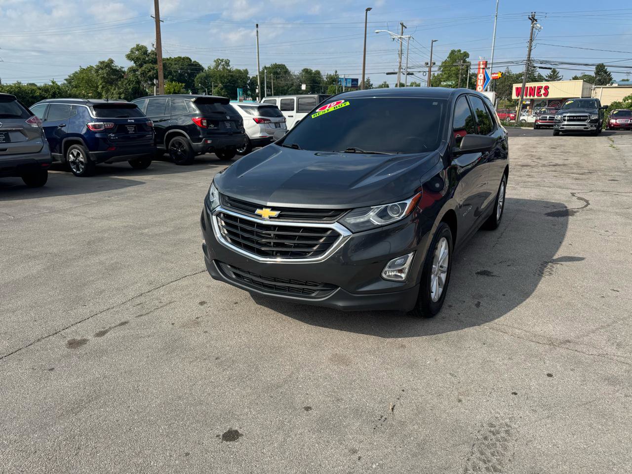 Used 2019 Chevrolet Equinox LS w/ LS Convenience Package FWD image 7