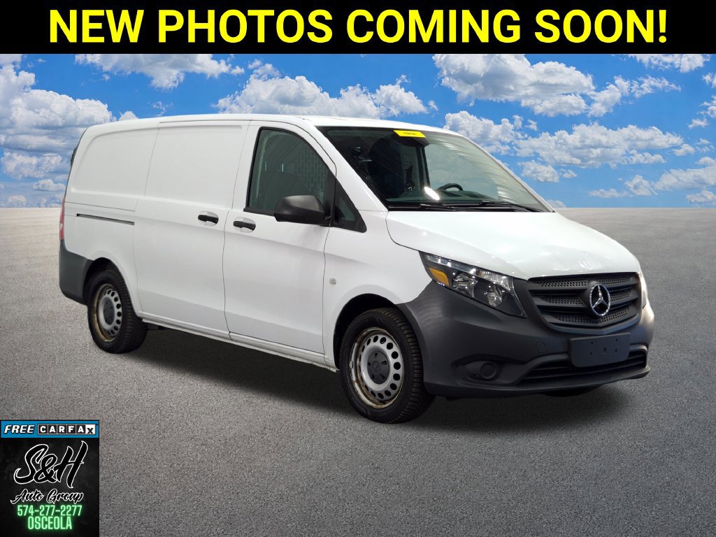 Used 2020 Mercedes-Benz Metris image 1
