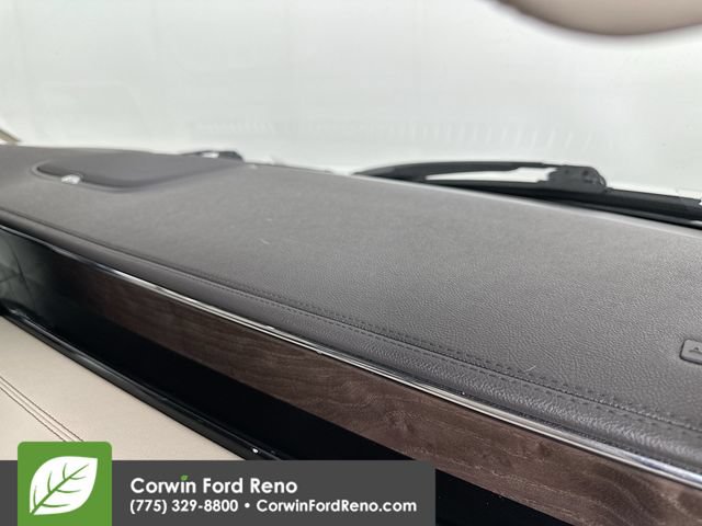 Used 2019 Lincoln Navigator L Reserve AWD/4WD image 33
