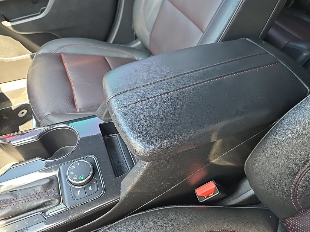 Used 2022 Chevrolet Blazer RS w/ Enhanced Convenience Package AWD/4WD image 39
