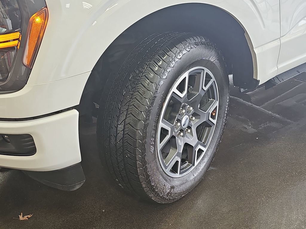 Used 2024 Ford F150 STX AWD/4WD image 32