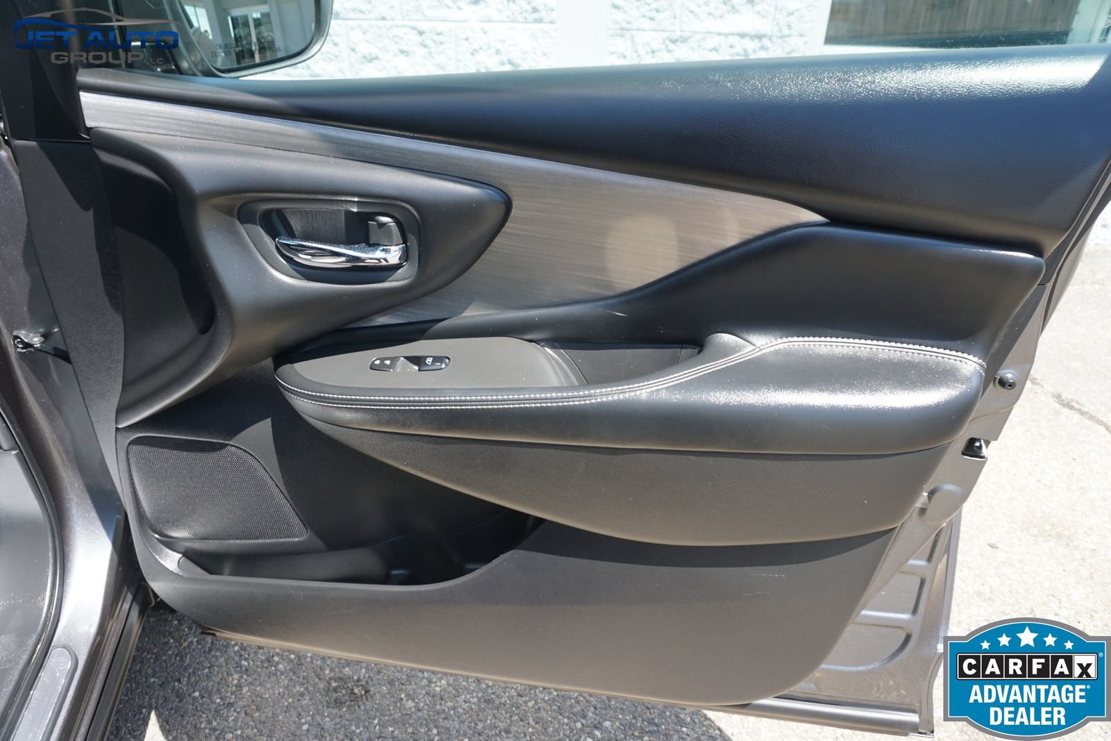 Used 2017 Nissan Murano S AWD/4WD image 24