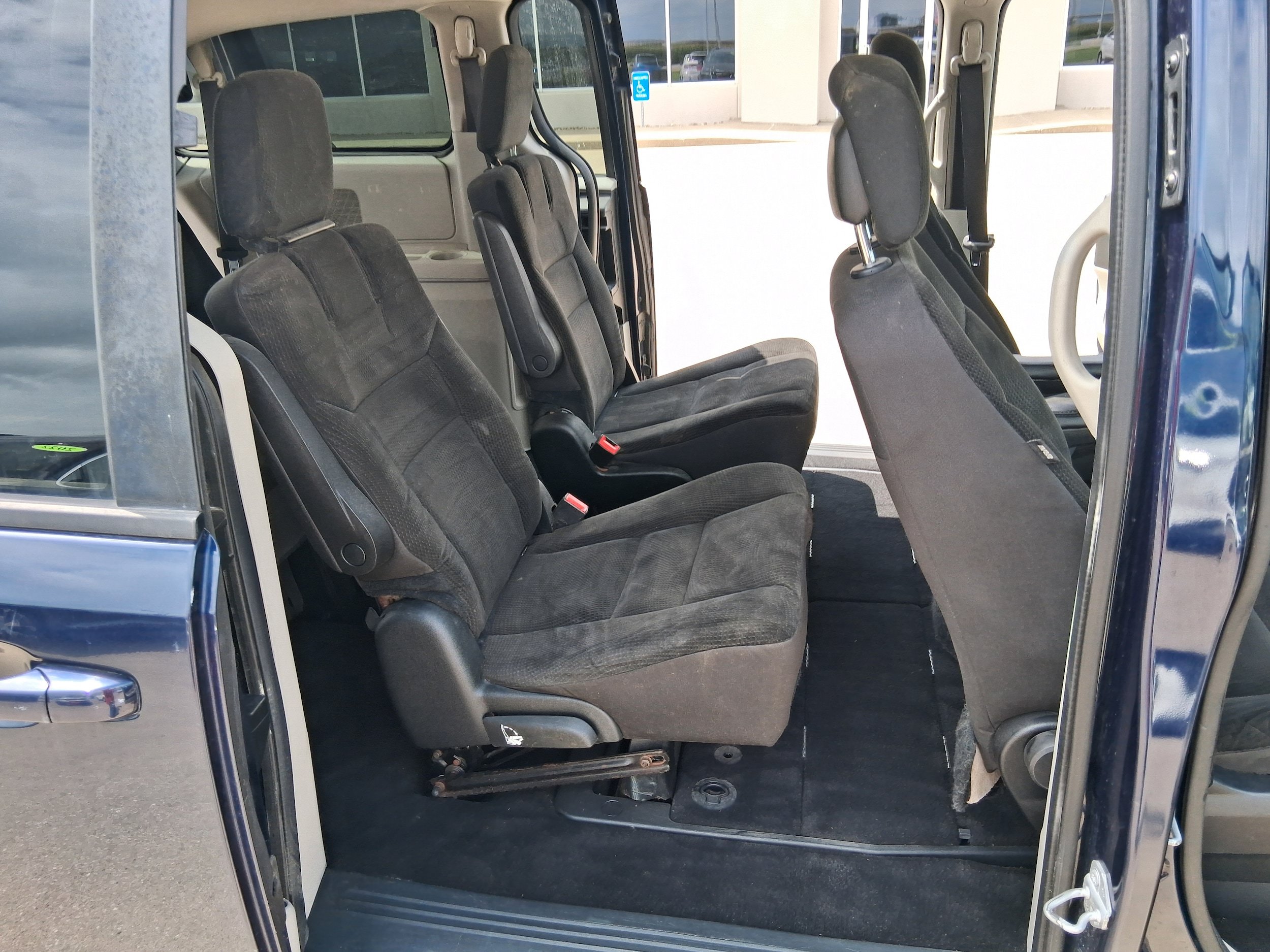 Used 2017 Dodge Grand Caravan SE w/ Power Window Group FWD image 19