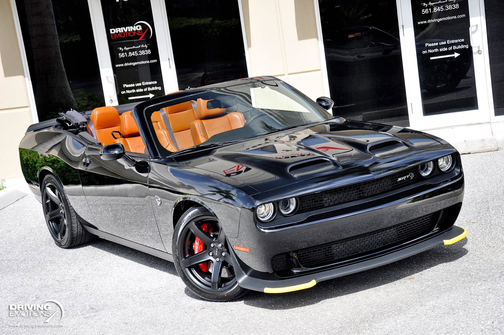 Used 2022 Dodge Challenger SRT Hellcat w/ Plus Package image 3
