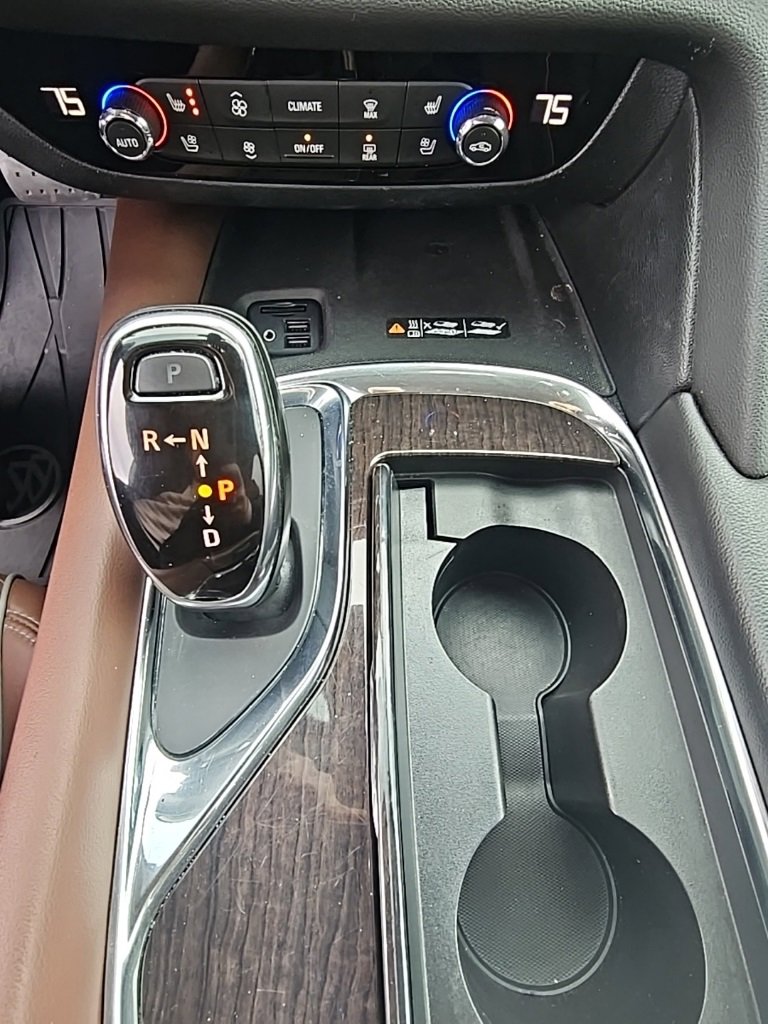 Used 2020 Buick Enclave Avenir w/ Avenir Technology Package image 29