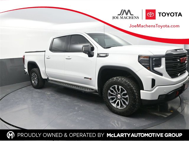 Used 2023 GMC Sierra 1500 AT4 w/ AT4 Preferred Package image 1