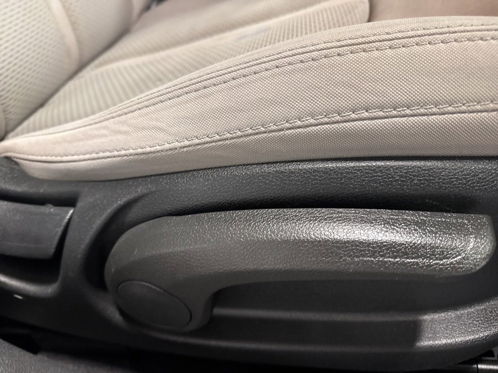 Used 2015 Hyundai Sonata SE w/ Option Group 09 image 30