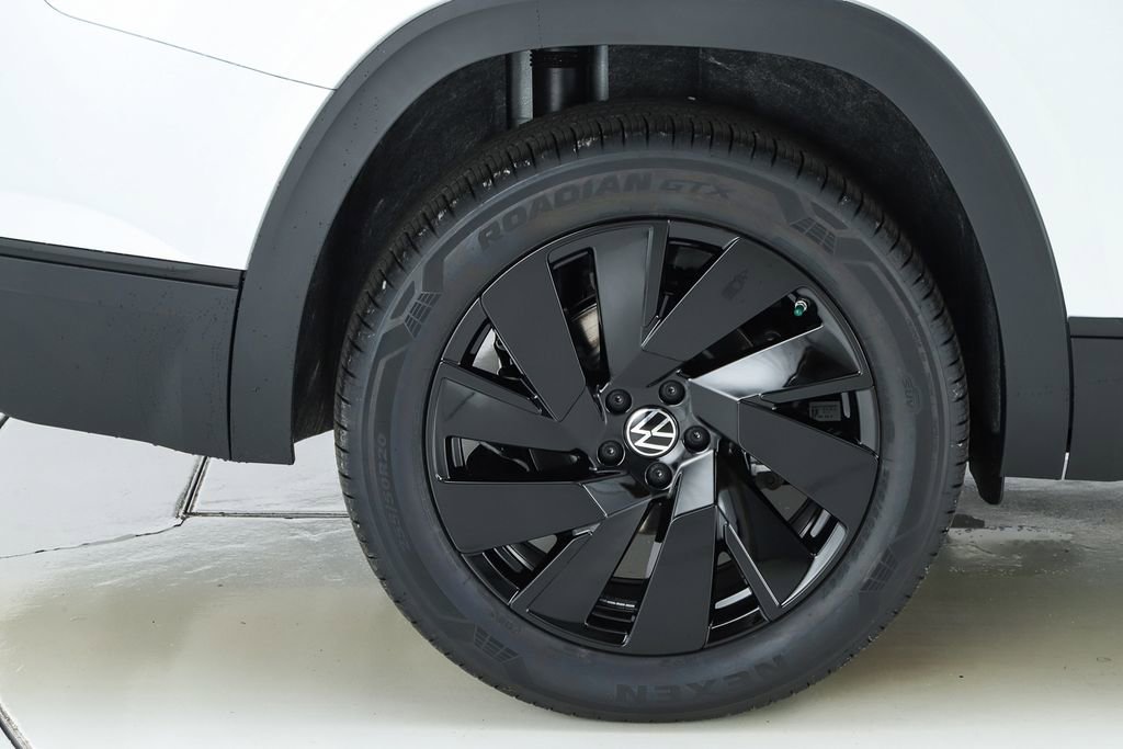 New 2026 Volkswagen Atlas SE image 13