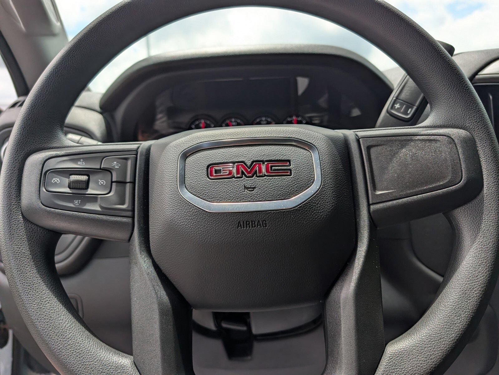 Used 2025 GMC Sierra 1500 Pro w/ Pro Value Package AWD/4WD image 27