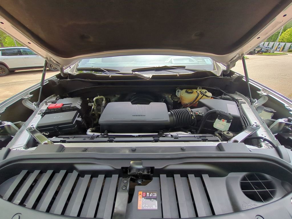 Used 2022 Chevrolet Silverado 1500 ZR2 w/ Technology Package image 38