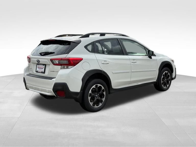 Used 2022 Subaru Crosstrek 2.0i image 5