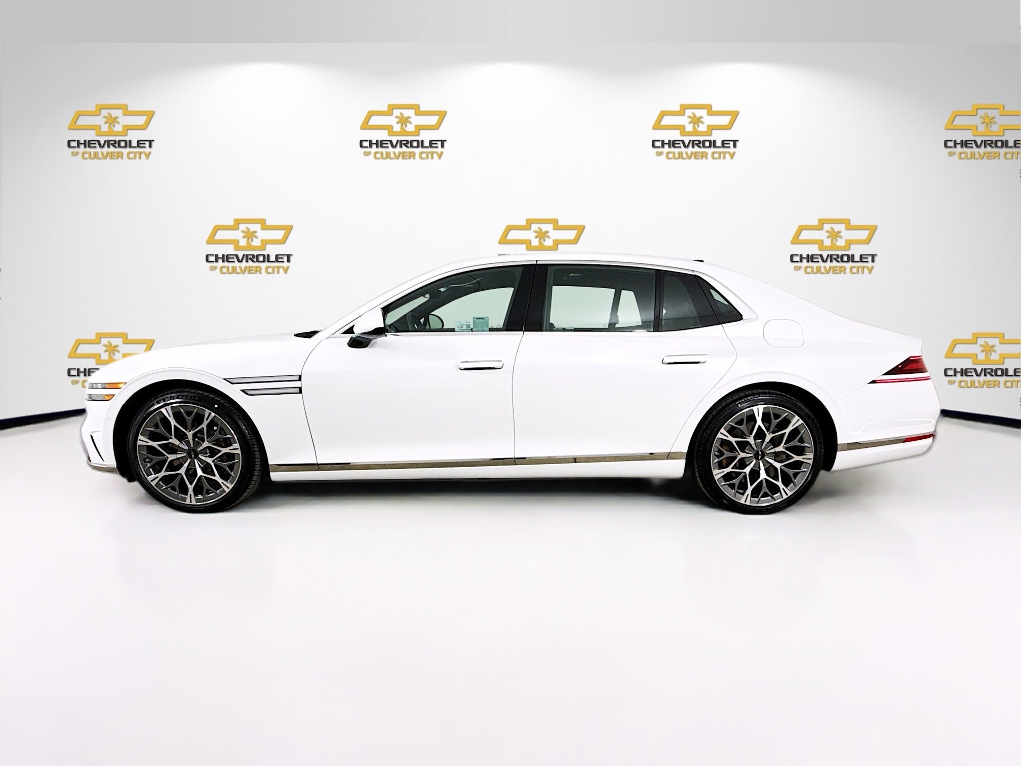 Used 2026 Genesis G90 3.5T image 4