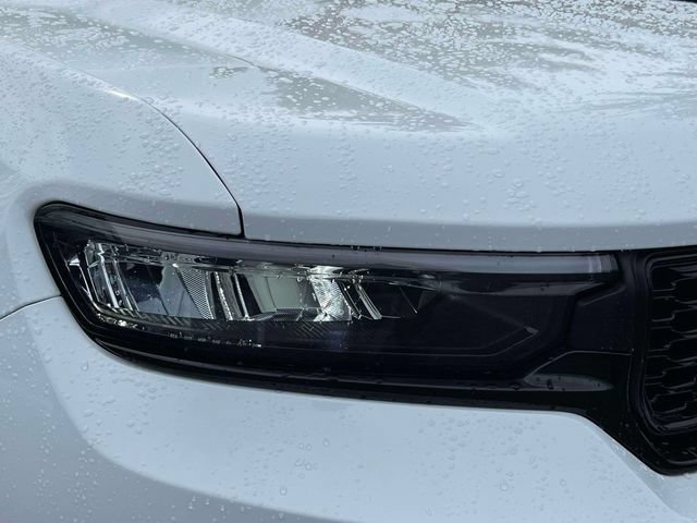 Certified 2024 Jeep Grand Cherokee Limited w/ Black Appearance Package AWD/4WD image 12