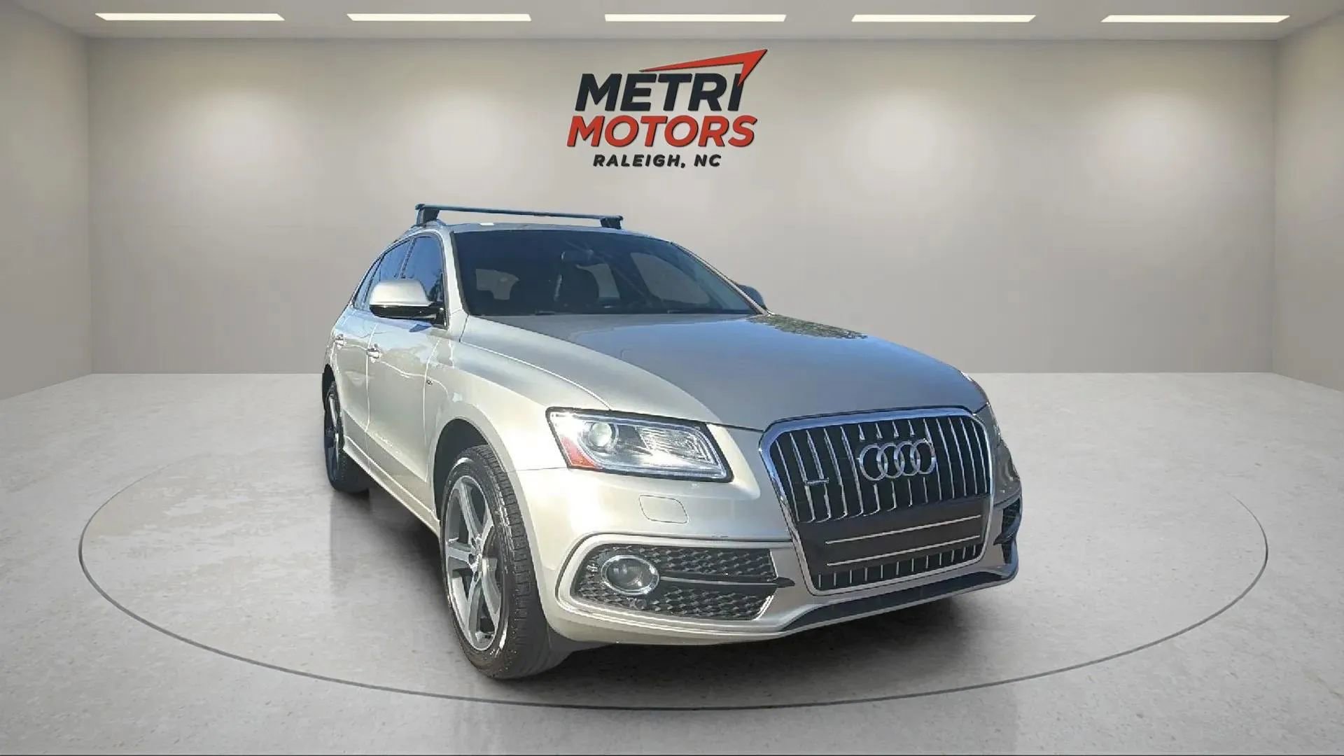 Used 2016 Audi Q5 3.0T Premium Plus image 3