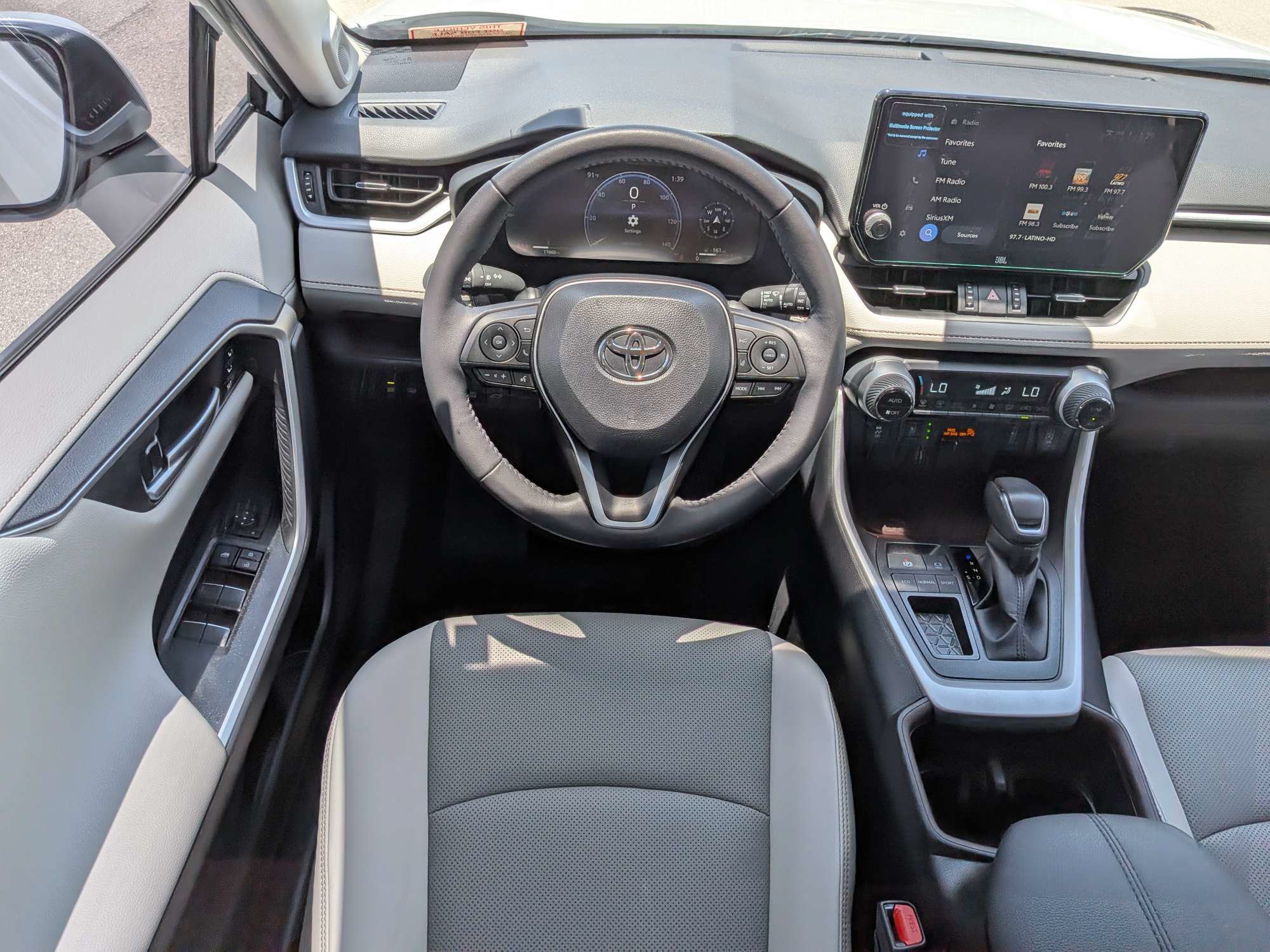 Used 2025 Toyota RAV4 Limited w/ Weather Package FWD image 22