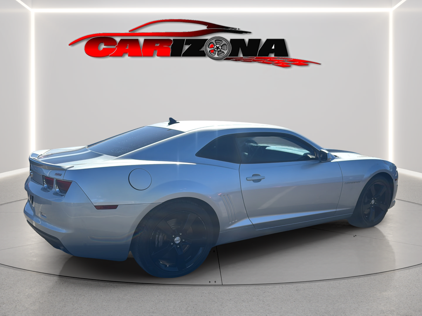 Used 2010 Chevrolet Camaro SS w/ RS Package RWD image 5