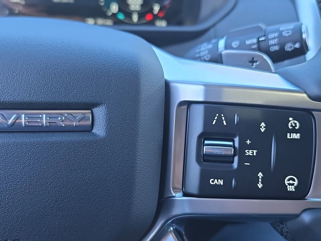 New 2026 Land Rover Discovery S AWD/4WD image 20