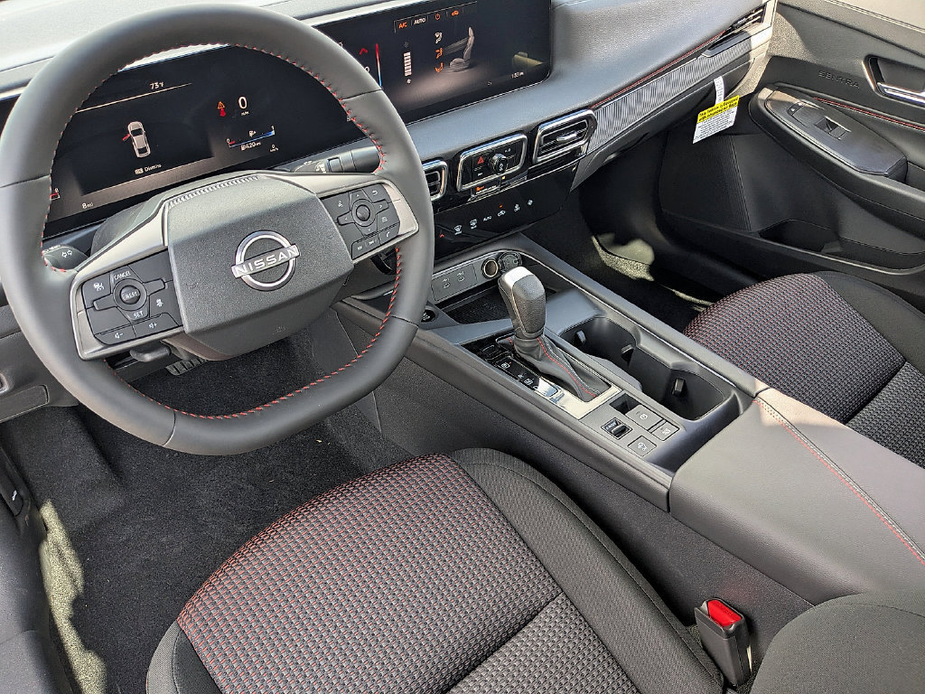 New 2027 Nissan Sentra SR w/ Floor Mat Package FWD image 12