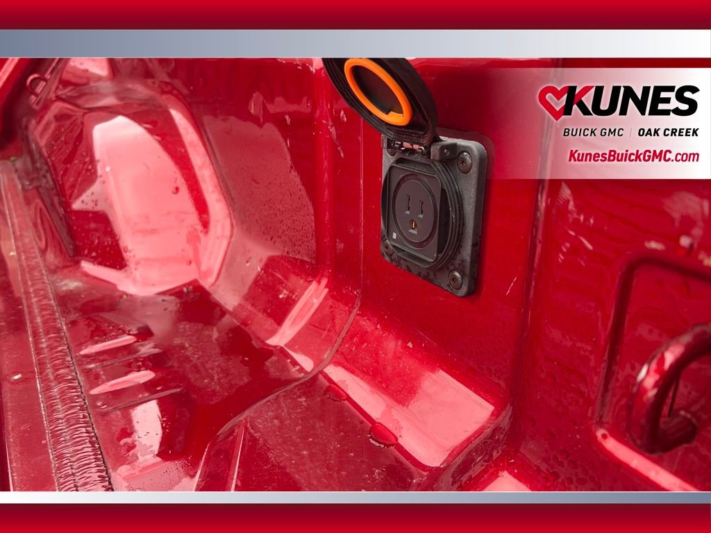 Used 2024 GMC Canyon Elevation w/ Convenience Package image 7