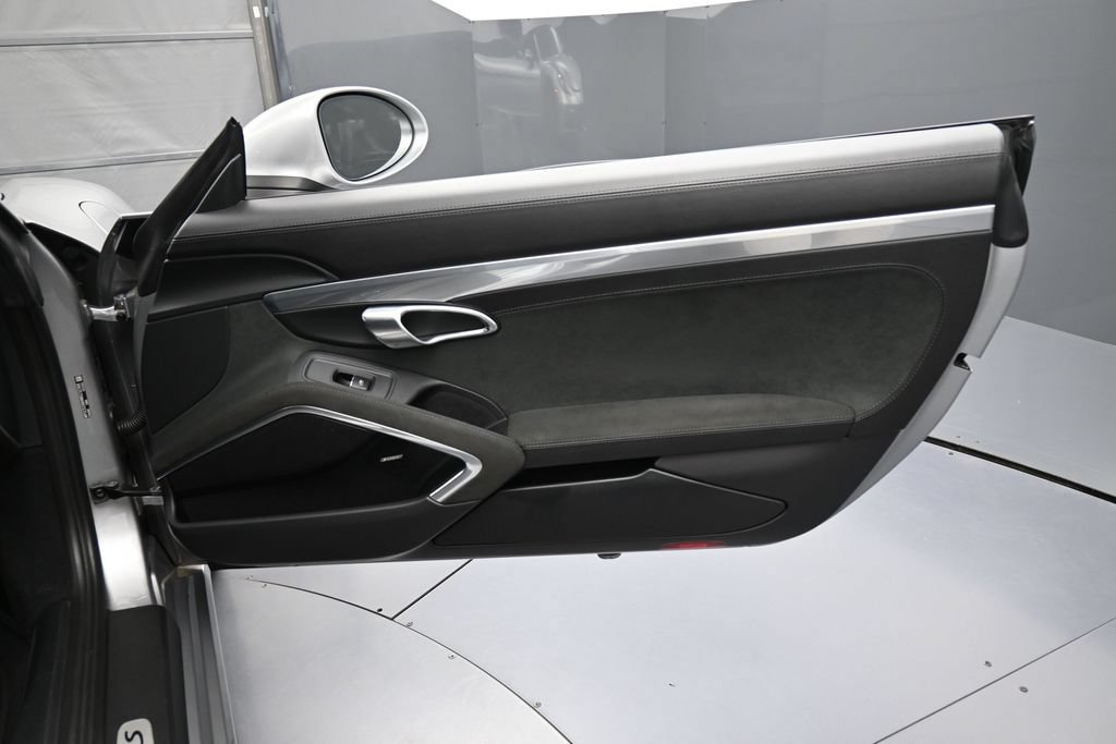 Certified 2021 Porsche 718 Boxster GTS RWD image 23