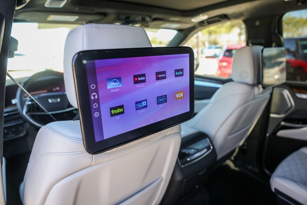 Certified 2025 Cadillac Escalade ESV Sport Platinum image 25