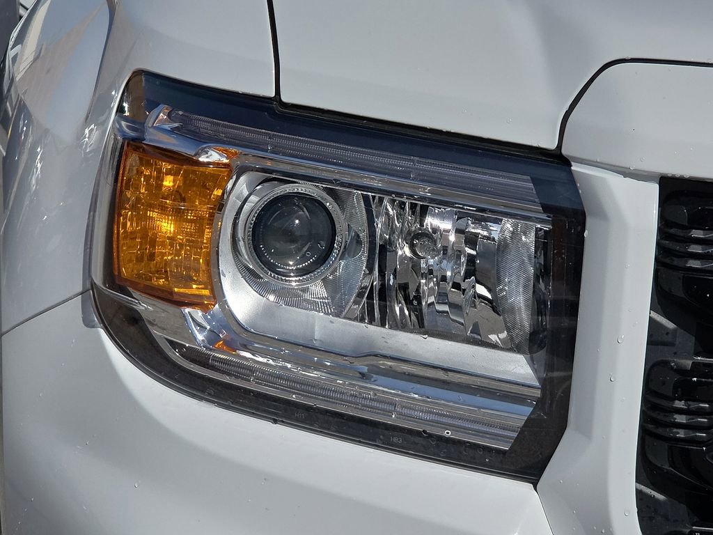 Used 2022 GMC Canyon Elevation w/ Trailering Package image 8