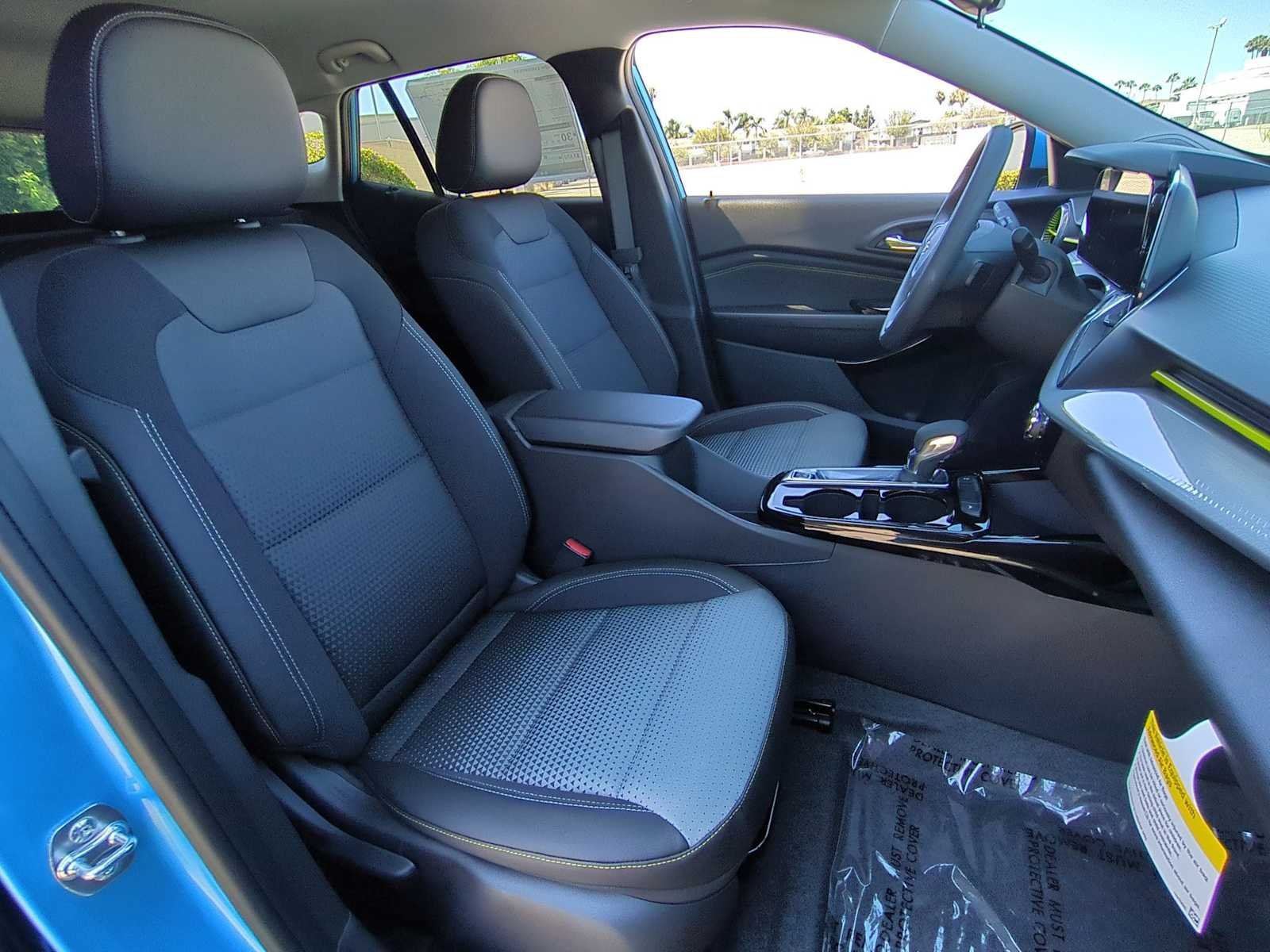 New 2026 Chevrolet Trax LT FWD image 26