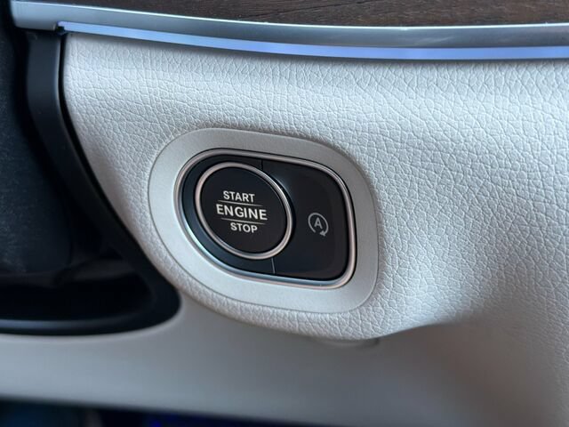 Certified 2025 Mercedes-Benz GLE 350 4MATIC image 28