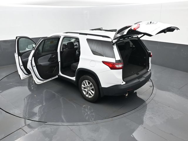 Used 2019 Chevrolet Traverse LT w/ LPO, Floor Liner Package AWD/4WD image 28