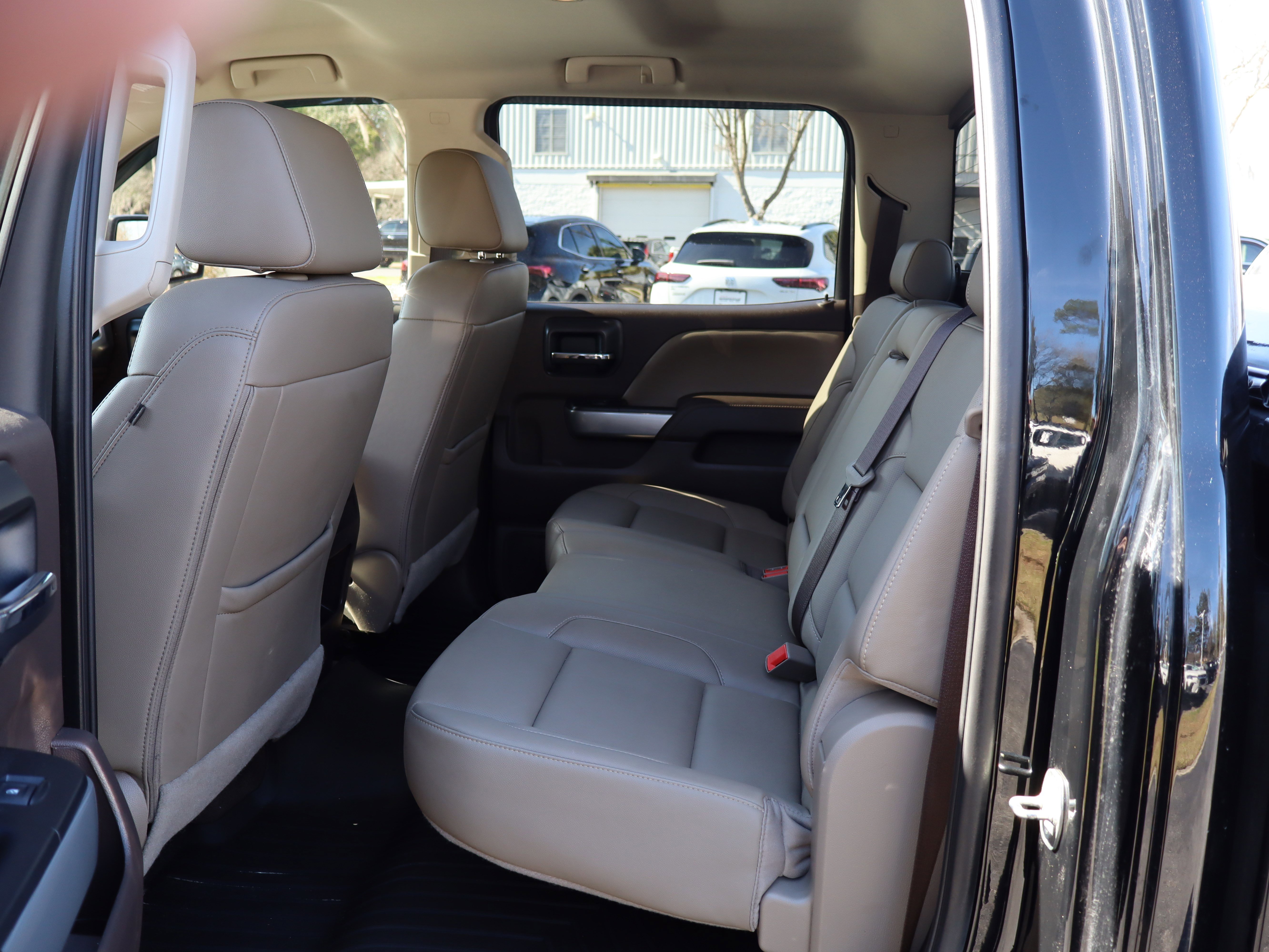 Used 2018 Chevrolet Silverado 1500 LTZ Z71 w/ LTZ Plus Package image 39