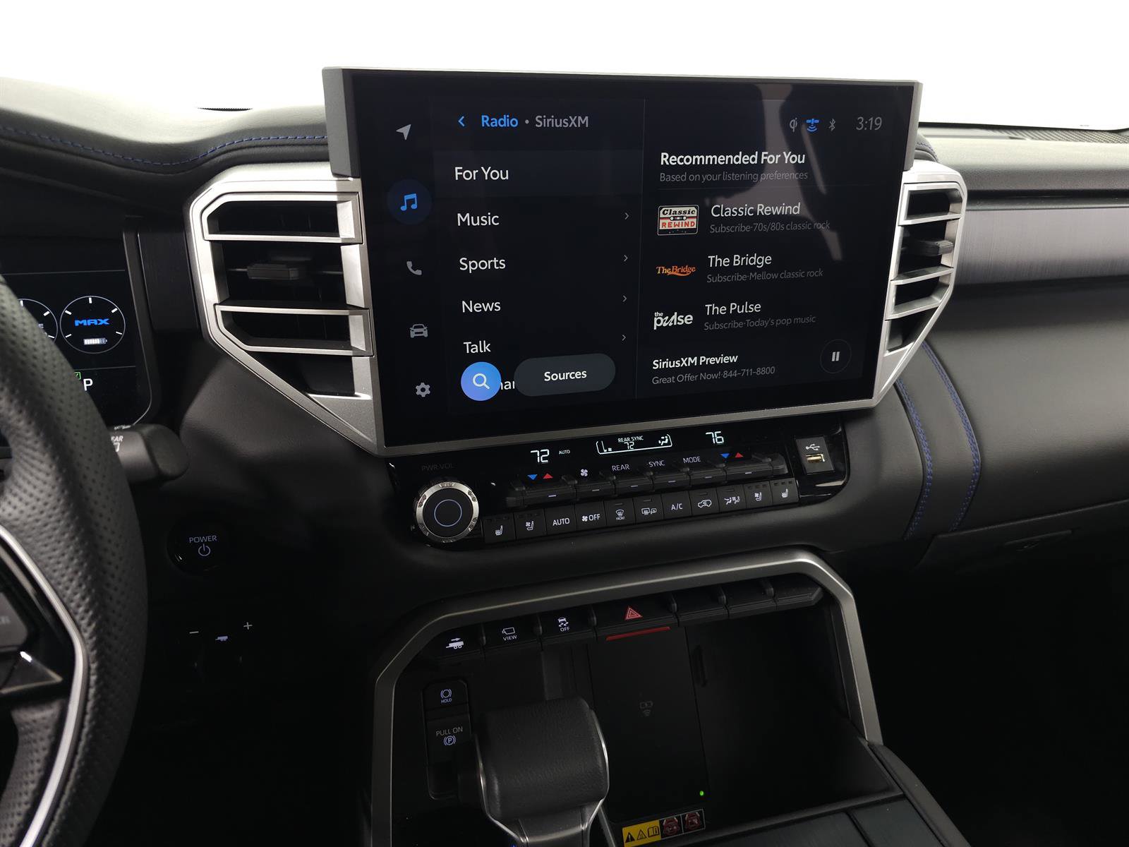 Used 2025 Toyota Sequoia Platinum image 29