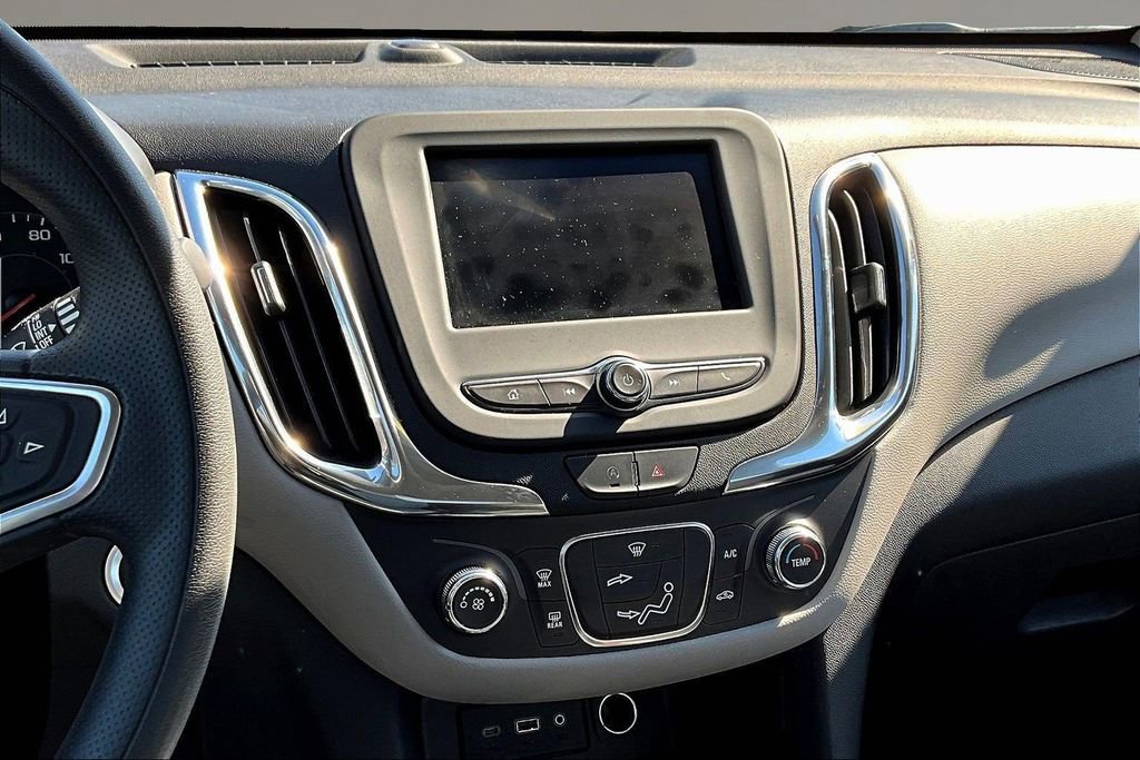 Used 2024 Chevrolet Equinox LS AWD/4WD image 9