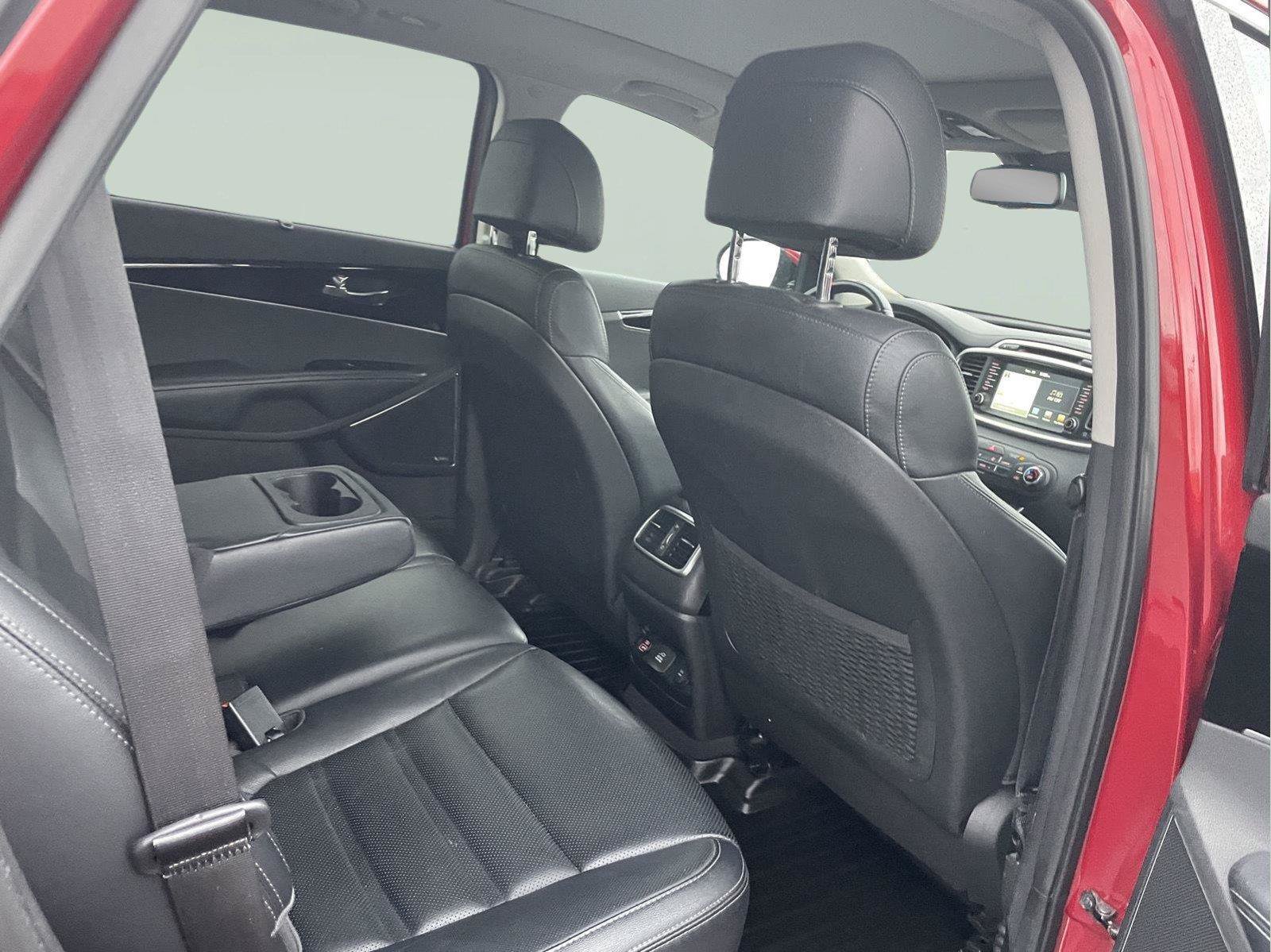 Used 2017 Kia Sorento SX FWD image 22