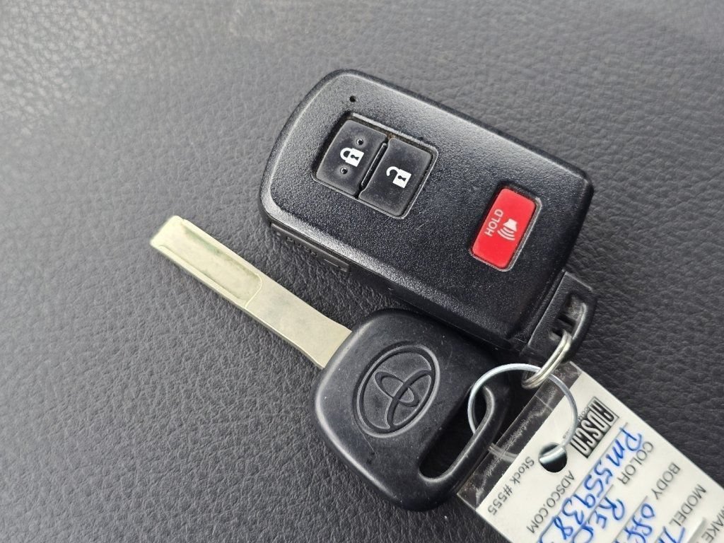 Used 2023 Toyota Tacoma TRD Off-Road AWD/4WD image 40