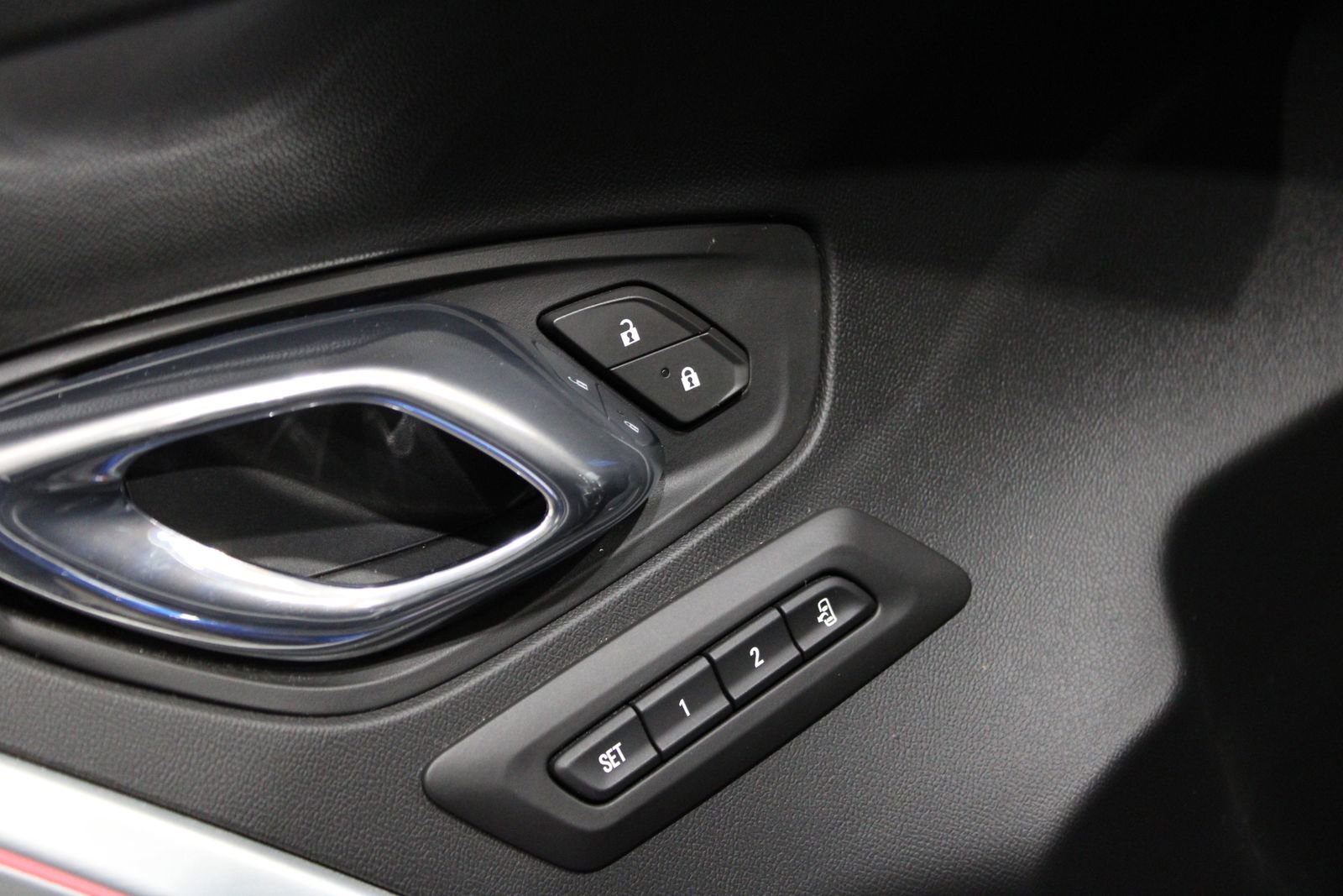 Used 2017 Chevrolet Camaro LT image 22