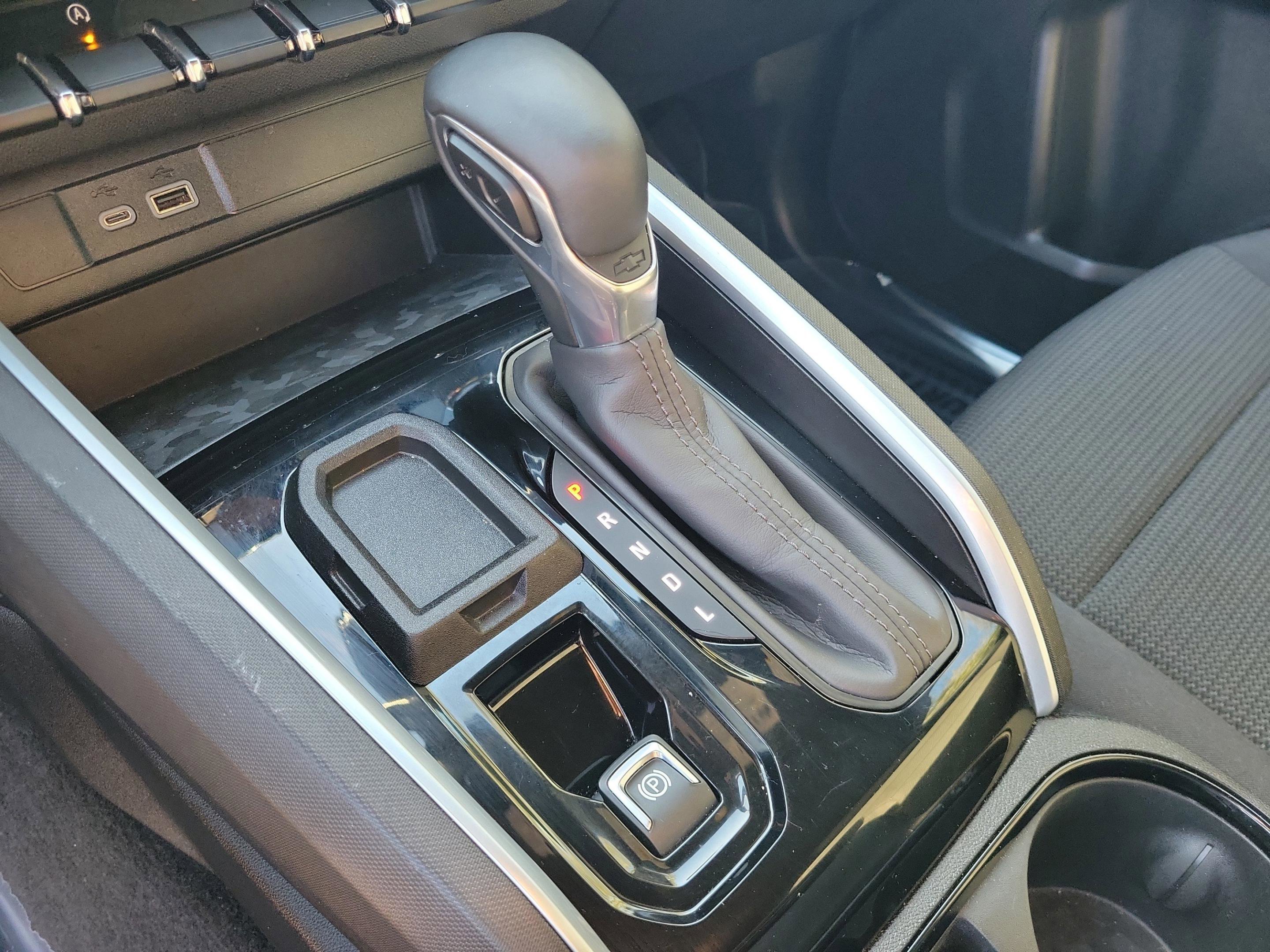 Used 2024 Chevrolet Colorado LT w/ LT Convenience Package image 31