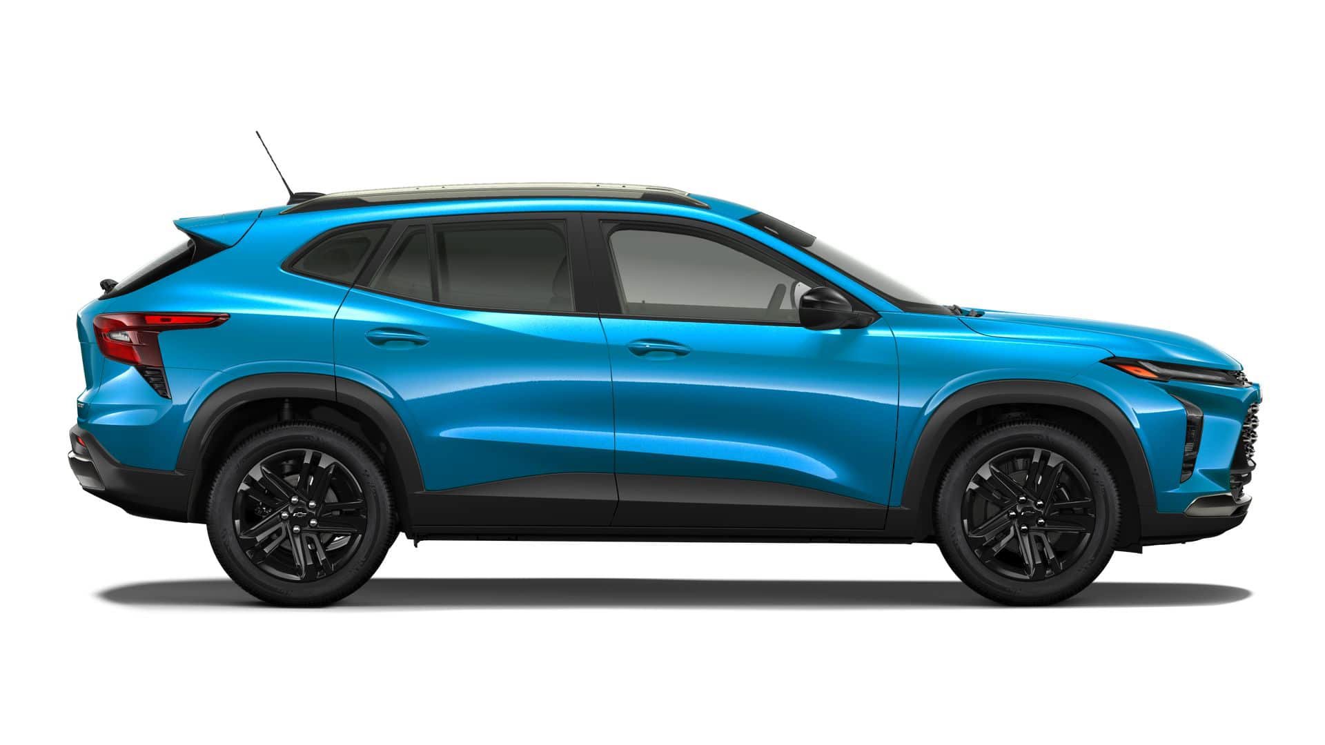 New 2026 Chevrolet Trax ACTIV w/ Sunroof Package FWD image 3