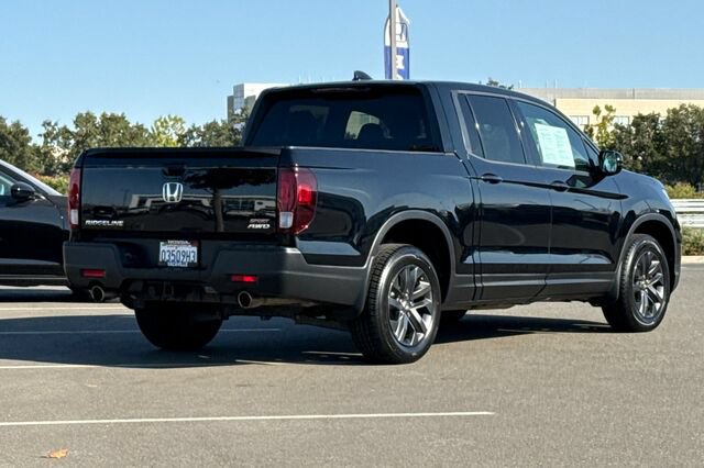 Used 2021 Honda Ridgeline Sport image 4
