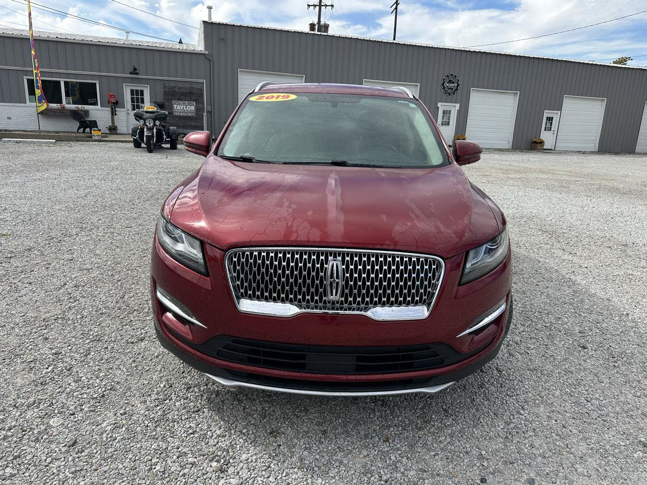 Used 2019 Lincoln MKC Select w/ Select Plus Package FWD image 3