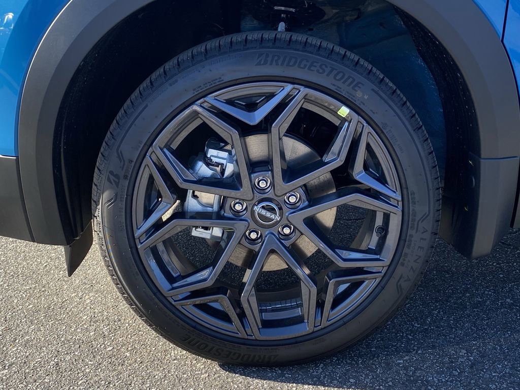 New 2026 Nissan Kicks SR image 7