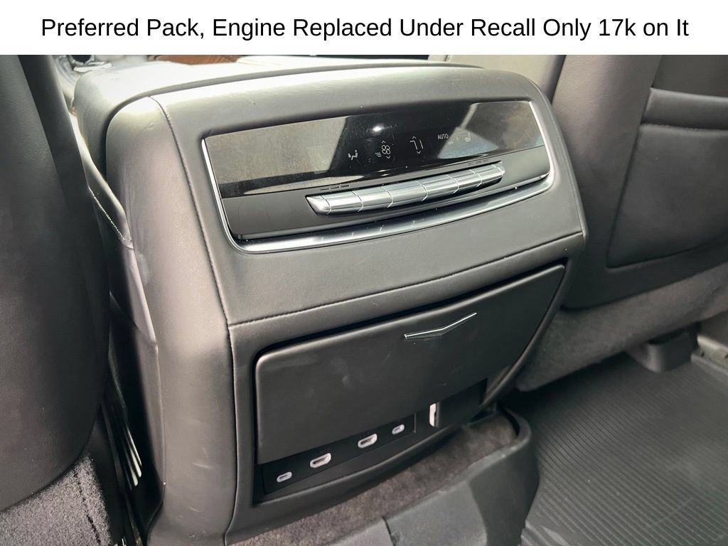 Used 2022 Cadillac Escalade ESV Sport Platinum w/ LPO, ONYX Package AWD/4WD image 20