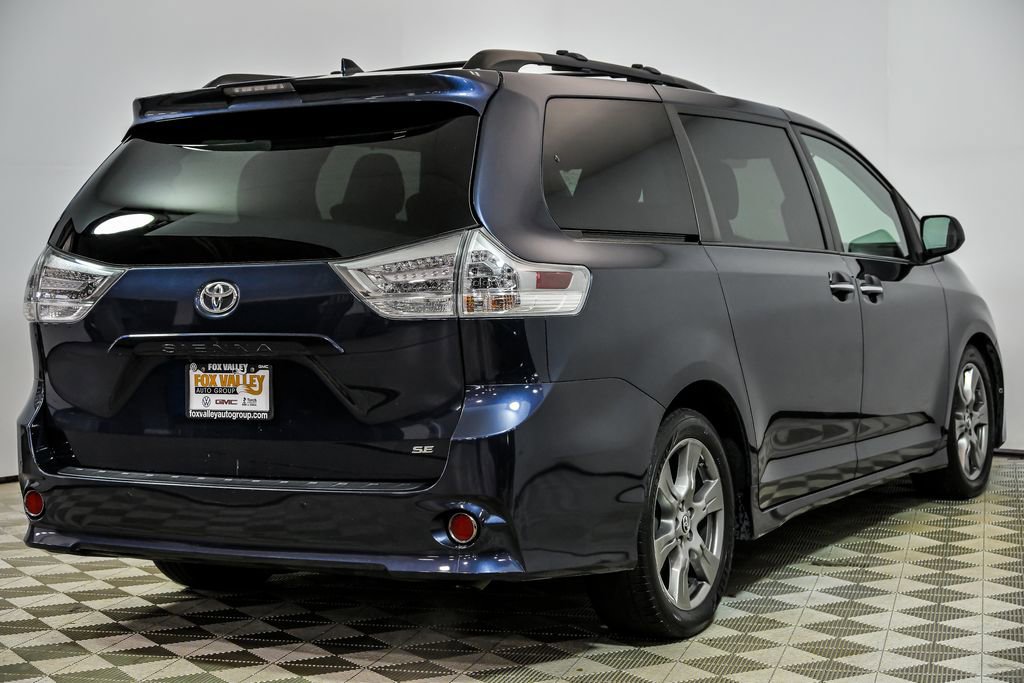 Used 2019 Toyota Sienna SE Premium image 7