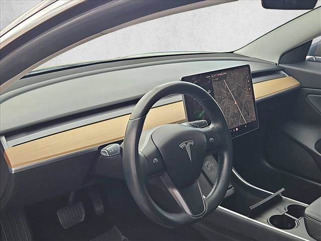 Used 2019 Tesla Model 3 Long Range RWD image 10